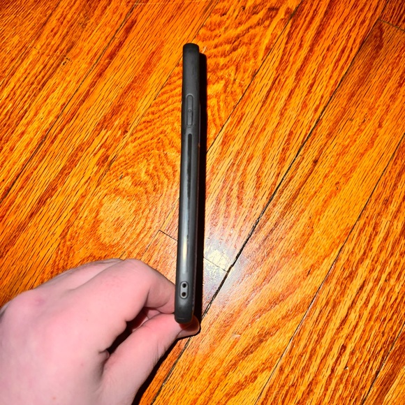 IPhneb 11 Pro Max Blue TPU Phone Case - Picture 4 of 7